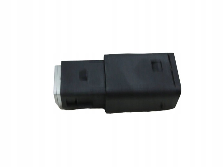 2022 CITROEN C4 III E-C4 PRISE USB 9824334377