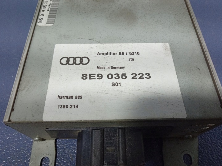 AUDI A4 B6 00-05 AMPLIFICATEUR AUDIO 8E9035223