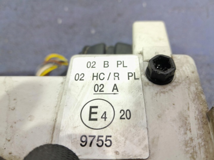 SKODA OCTAVIA I LIFT PHARE PROJECTEUR GAUCHE 1U1941015L