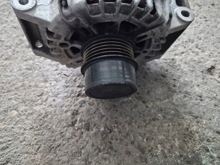 ALTERNATEUR 1.0 T-GDI MG ZS 17- LIFT 2023 ANNÉE 10644052 ENDOMMAGÉ