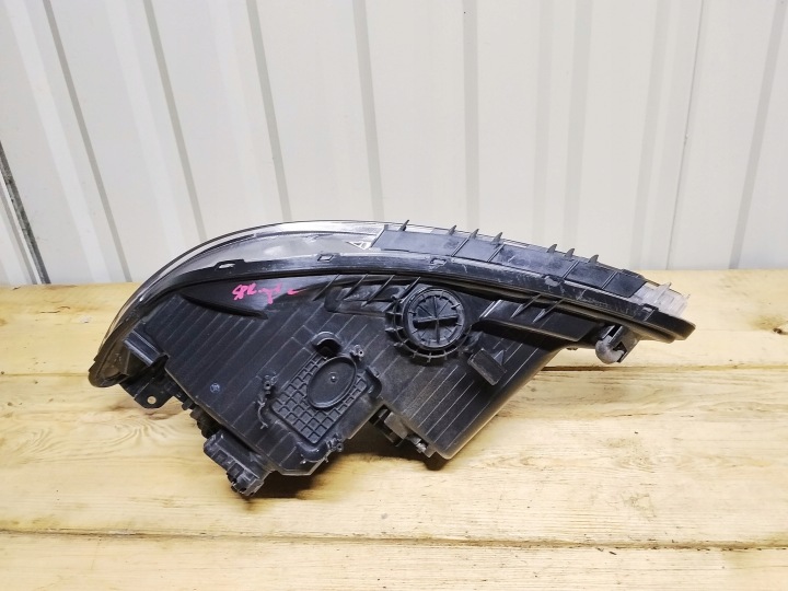 KIA SORENTO PROJECTEUR LED NON UK