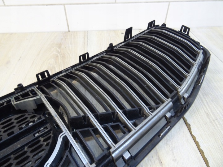 CALANDRE GRILLE VOLVO V60 II S60 32132217 32132227 WZ LLU