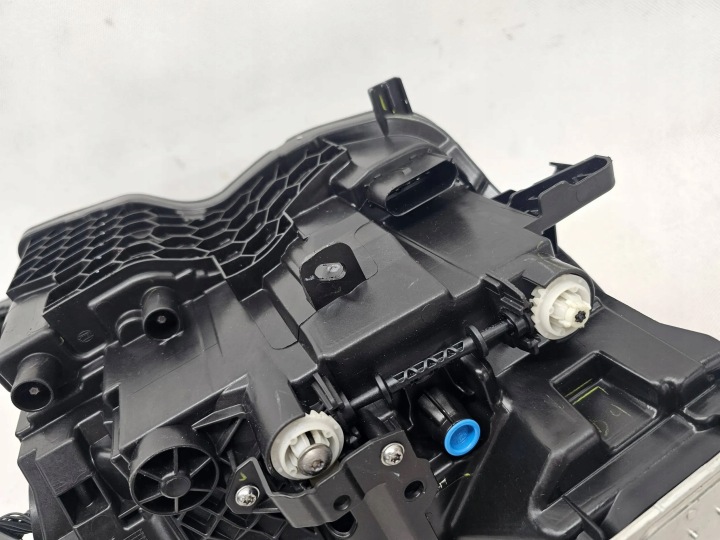 VOLVO V60 II S60 III PHARE AVANT AVANT GAUCHE COMPLET LED 32314148