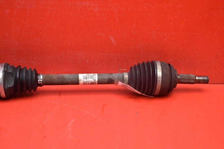DEMI-ARBRE DROITE AVANT MANUEL 8200543478 DACIA LOGAN 1 I 1.6 8V 87 KM 07-12