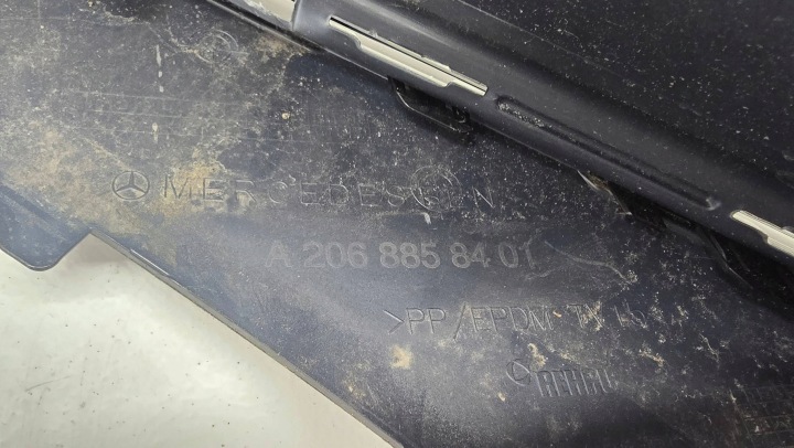MERCEDES C CLASSE W206 AMG PARE-CHOCS AVANT AVANT A2068858401