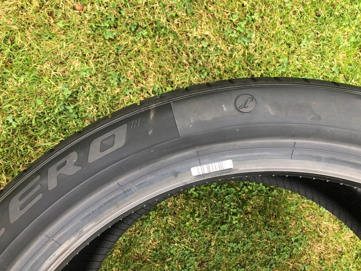 4 PIEZAS PIRELLI P ZERO 285/40/22 + 325/35/22 JUEGO LAMBORGHINI URUS 