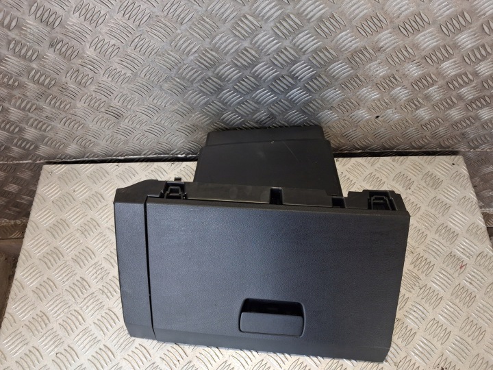 BOÎTE À GANTS PASSAGER CITROEN DS4 1.2 THP 15 R 9671431377