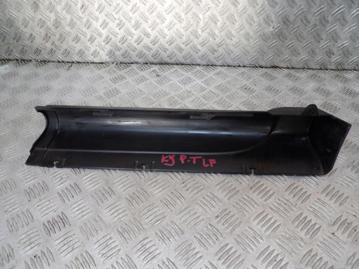 JEEP CHEROKEE LIBERTY KJ MOULURE SEUIL GAUCHE DROITE ARRIÈRE REVÊTEMENT