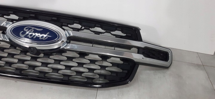 FORD RANGER IV GRILLE CALANDRE PARE-CHOCS AVANT N1WB-17G799-DA