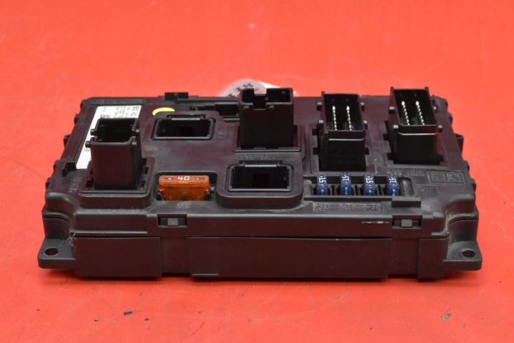 BOÎTE FUSIBLES BSC 9655471980 PEUGEOT 407 1 I 2.0 16V 136 KM BERLINE