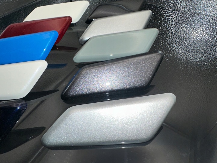 BOUCHON LAVE-GLACE PHARE RAV4 XA50 2018 TOUTES COULEURS 85353-42010