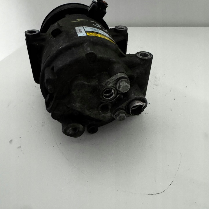 COMPRESSEUR DE CLIMATISATION CLIMATISATION RENAULT SCENIC 2 01140018