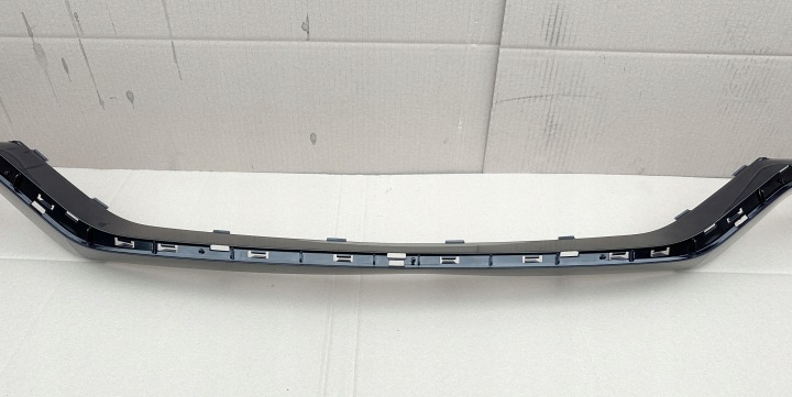 AVANT DOUBLURE MOULURE SPOILER MERCEDES W212 E-KLASA LIFT 63 AMG