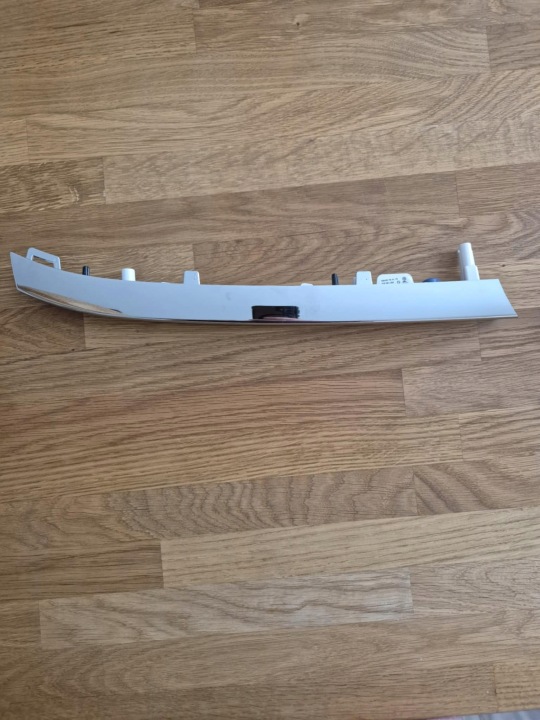 3G8941653 VW ARTEON LIFT R-LINE CHROME MOULURE LED CALANDRE NOUVEAU