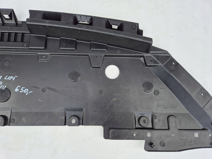 RENAULT CAPTUR MITSUBISHI ASX 24- PLAQUE SOUS PARE-CHOCS AVANT 397520173R