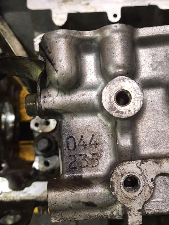 CULASSE RENAULT 3.0 DCI V6 044235