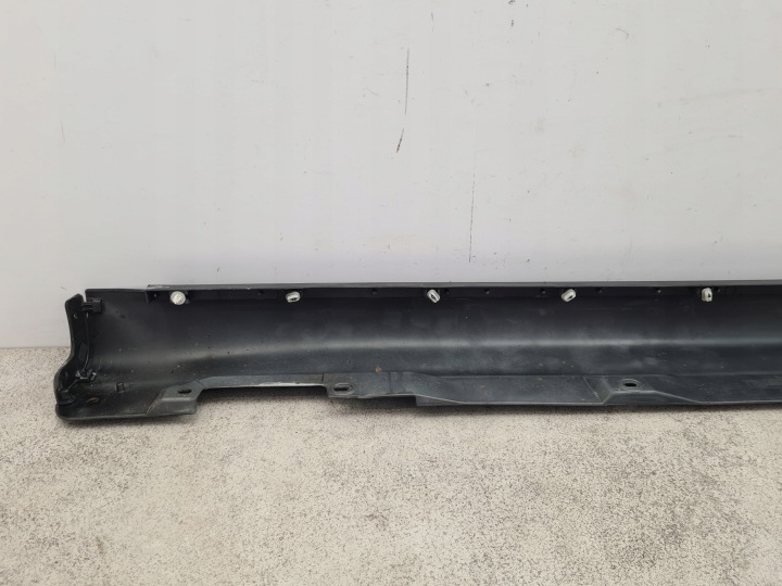 TOYOTA COROLLA VERSO II MOULURE SEUIL DROITE 75851-0F010 209