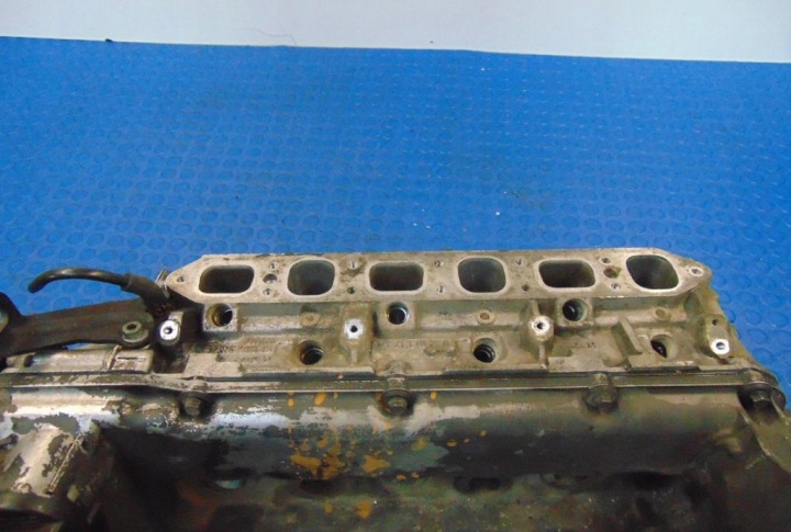 VOLKSWAGEN SHARAN 2.8 VR6 CULASSE 022103373A