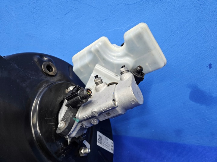 SERVO POMPE DE FREIN AUDI A3 S3 8V VW SKODA SEAT 5Q1614105BQ