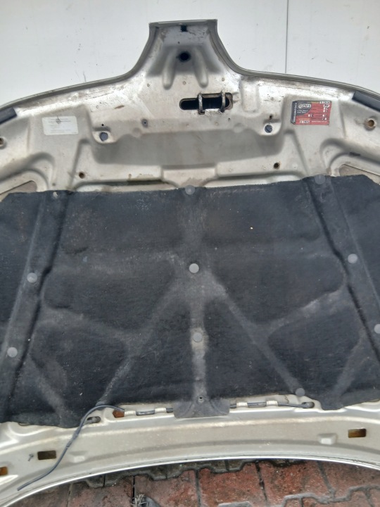 MITSUBISHI CARISMA CAPOT COUVERCLE MOTEUR