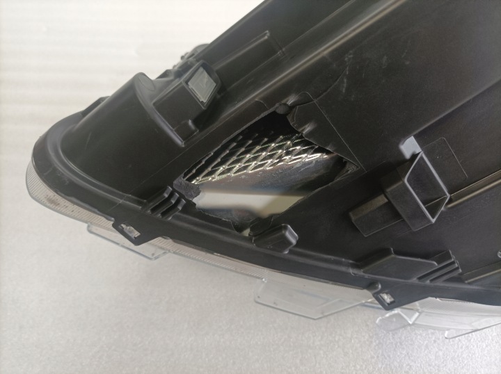 MERCEDES SPRINTER 910 PHARE DROITE AVANT 9109060100