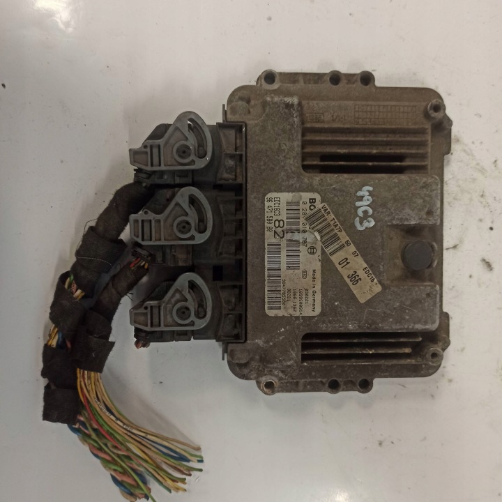 PEUGEOT 206 1,4 HDI CONTRÔLEUR MOTEUR 0281010707