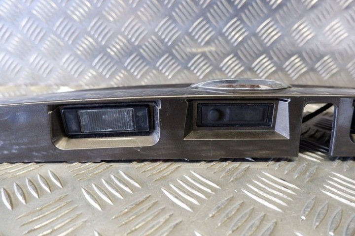 NISSAN OE 90810-4ESXX CACHE MOULURE QASHQAI