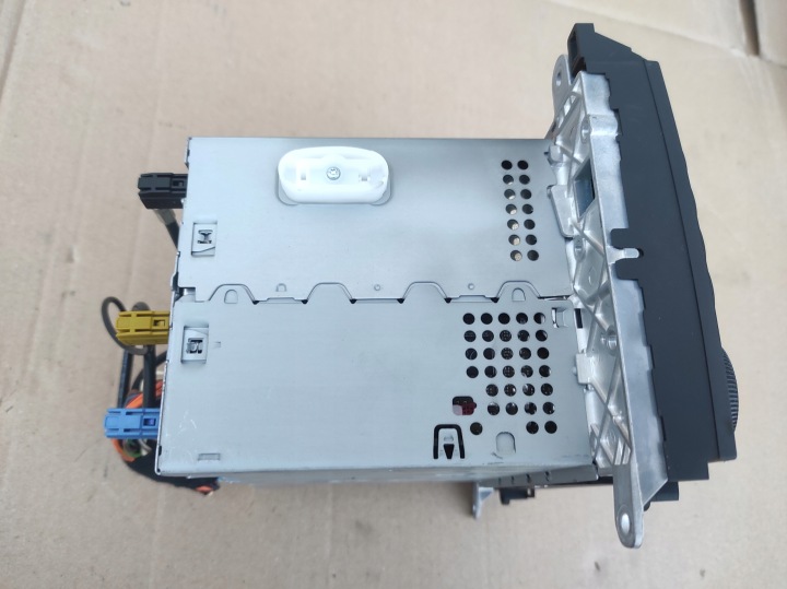 RADIO CD NAVI MERCEDES A-KLASA W169 B-KLASA W245 A1698205089 BE6088