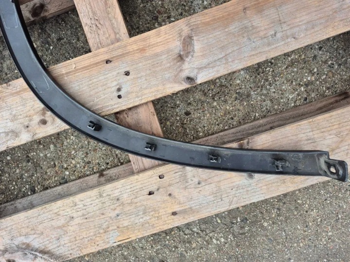 MOULURE GARDE-BOUE DROITE AVANT KODIAQ 565854732