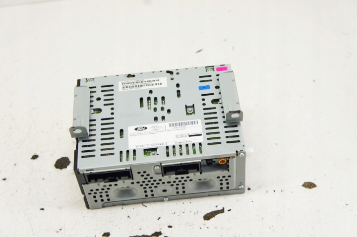 UI104 FORD EDGE MK2 RADIO NAVI MEDIA KT4T-18D818-KC USA AR