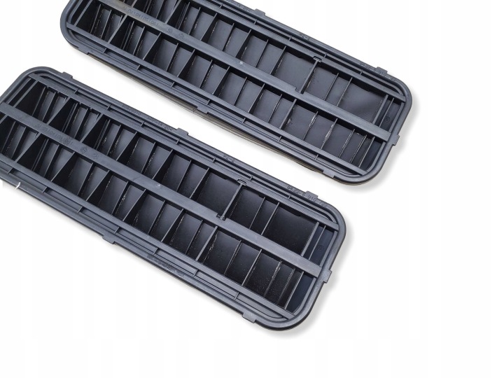 BMW 1 F20 F21 2017 GRILLE VENTILATION SOUS ZDERZAKIEM TYLNYM 60829010