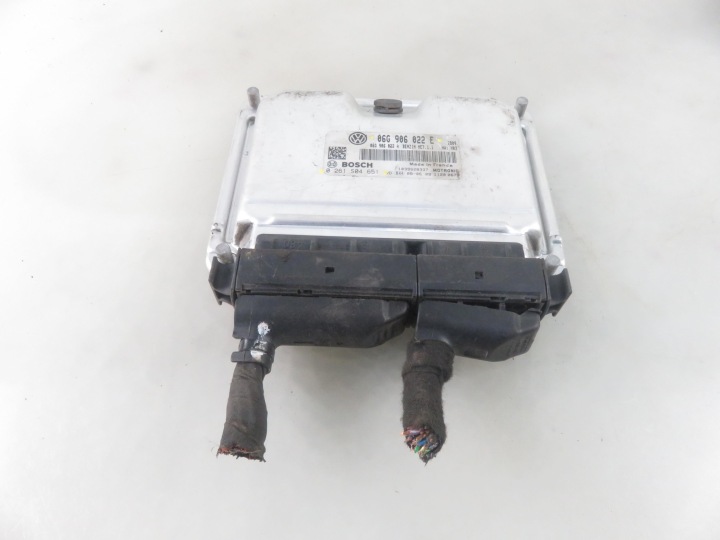 CONTRÔLEUR VW TOURAN I 2.0 06G906022E 0261S04651