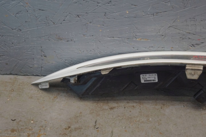 FORD KUGA MK1 LIFT LED FJD DROIT AVANT BV41-13D272-AA