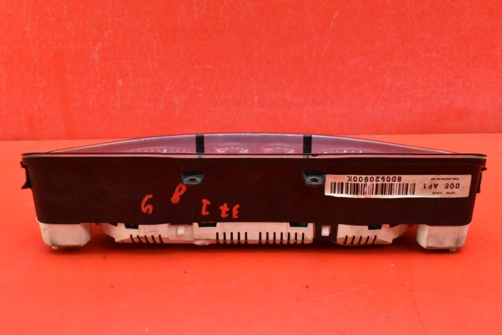 COMPTEUR TABLEAU DE BORD EUROPE 8D0920900K AUDI A4 B5 1.8 20V 125 KM LIFT 97-01