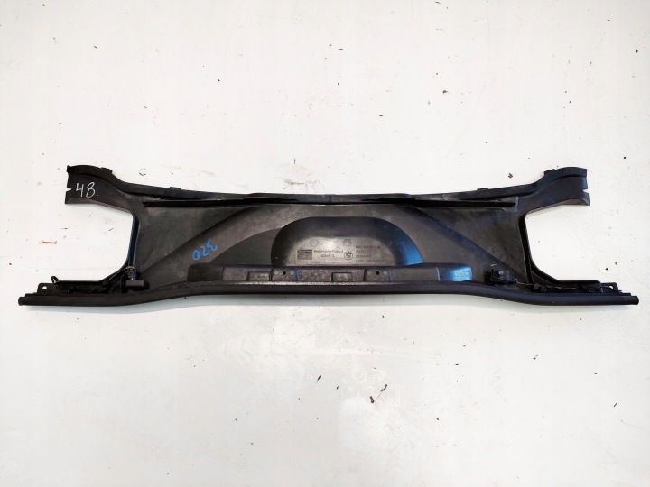 BMW E90 E91 DOUBLURE DE PASSAGE DE ROUE INFÉRIEUR