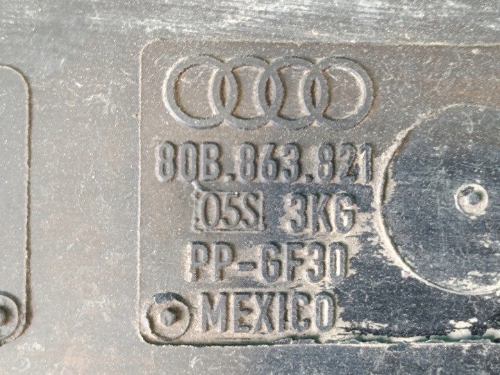 AUDI Q5 II FY 2.0 TDI 140KW 2019 R PROTECTION PLAQUE CHÂSSIS 80B863821