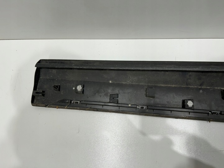VOLKSWAGEN VW T ROC MOULURE PORTES GAUCHE AVANT GAUCHE AVANT ORIGINAL