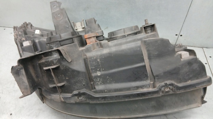 RENAULT SCENIC I LIFT PHARE AVANT GAUCHE PROJECTEUR GAUCHE 7700432098 VALEO