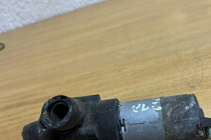 ÉLECTRIQUE AUXILIAIRE POMPE LIQUIDE CHLODZACEGO/WODY AUDI 100 (5000) D8347