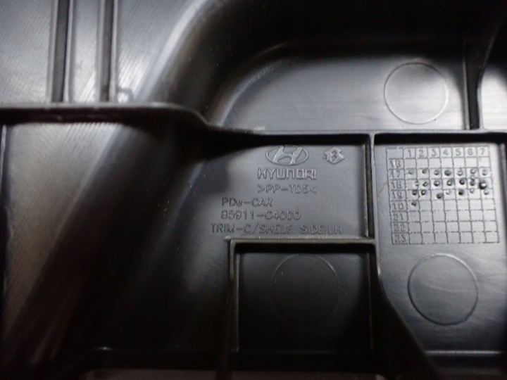 FIXATION GAUCHE ÉTAGÈRES COUVERCLES DE COFFRE HYUNDAI I30 III EUROPE 85911-G4000