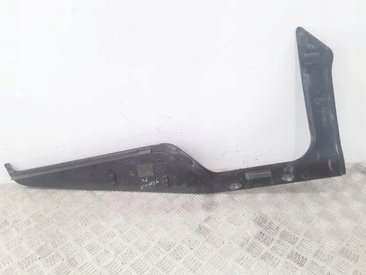 MOULURE AVANT GAUCHES PORTES FORD TRANSIT FURGON 6C16V22371 2.2L DIESEL