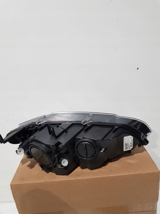 BMW X6 E71 2010 AVANT CÔTÉ GAUCHE PHARE AVANT
