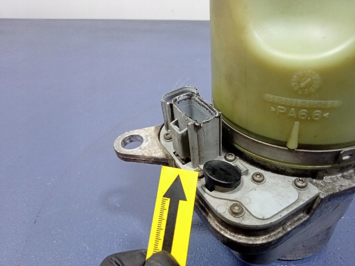 VOLVO V50 S40 II C30 POMPE AMPLIFICATEUR 31329251