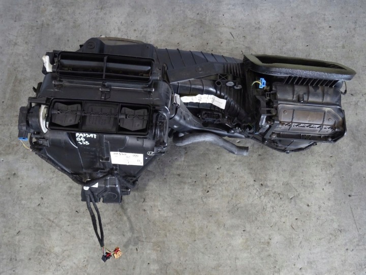 CHAUFFAGE CHÂSSIS EUROPE VW PASSAT B6 3C1820308