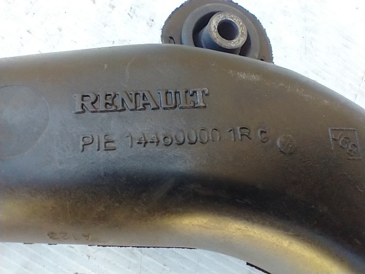 RENAULT SCENIC MEGANE III 1.4 TCE FIL AIR ÉCHANGEUR D'AIR DE SURALIMENTATION 144600001R