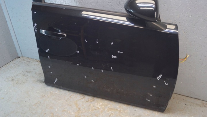 OPEL CORSA D PORTES DROIT AVANT (D2211)