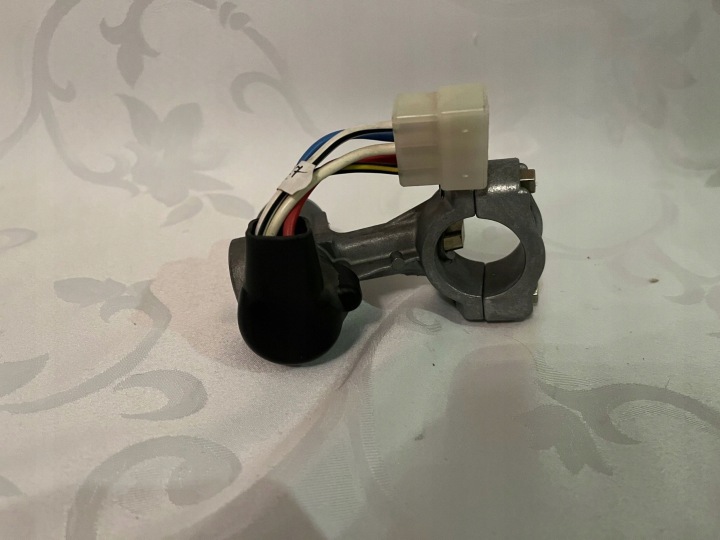 CONTACTEUR D'ALLUMAGE NISSAN TRADE 93-01 PATROL 86-98 GRY60