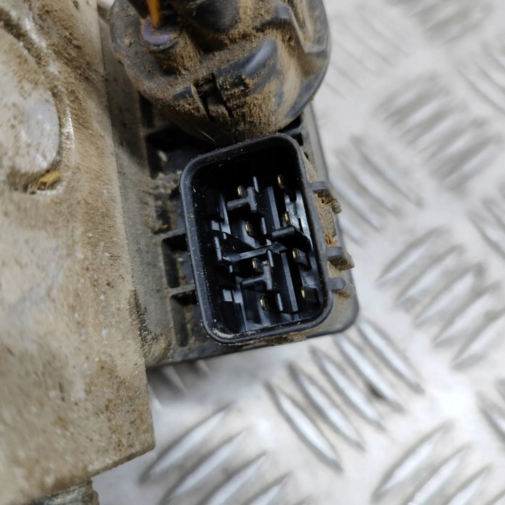 POMPE ABS TOYOTA LAND CRUISER 90 (_J9_) 4405060020 30318219 3.0L 92KW 1997