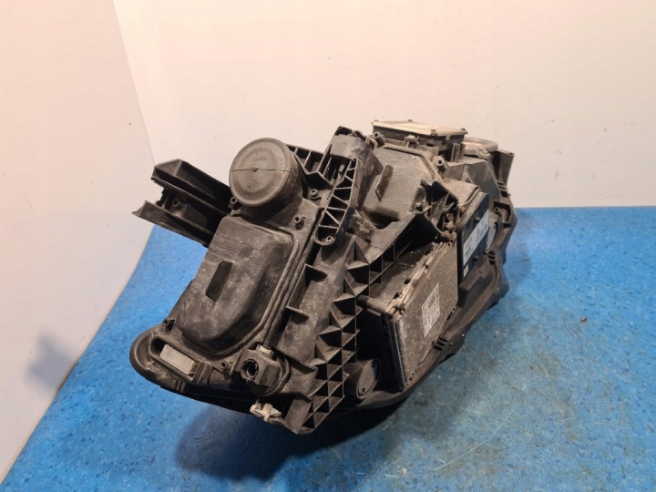 VOLKSWAGEN PASSAT B8 PROJECTEUR GAUCHE 3G1941081C