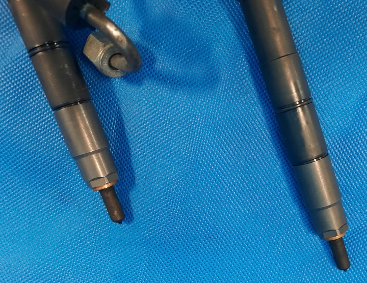 AUDI OE 04L 130 277BF SOUPAPE INJECTEURS